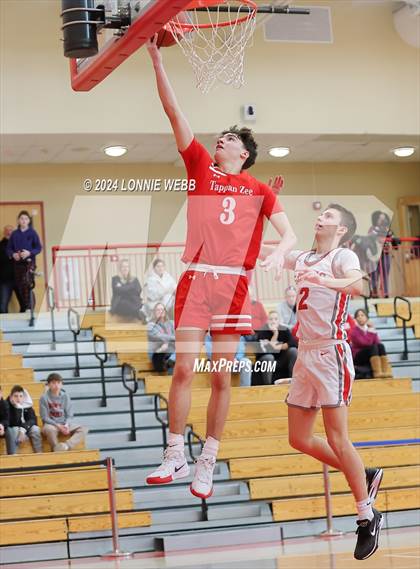 Thumbnail 2 in Tappan Zee vs Somers (3rd Annual Dom Narcisco Memorial Foundation Invitational) photogallery.