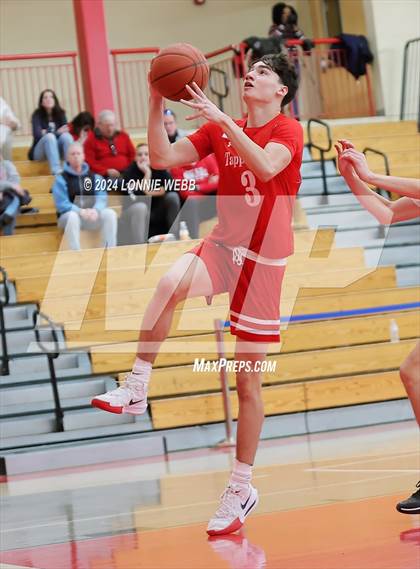 Thumbnail 2 in Tappan Zee vs Somers (3rd Annual Dom Narcisco Memorial Foundation Invitational) photogallery.