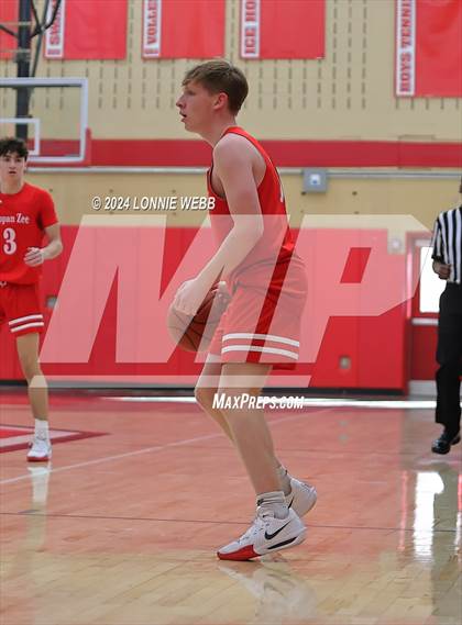 Thumbnail 2 in Tappan Zee vs Somers (3rd Annual Dom Narcisco Memorial Foundation Invitational) photogallery.