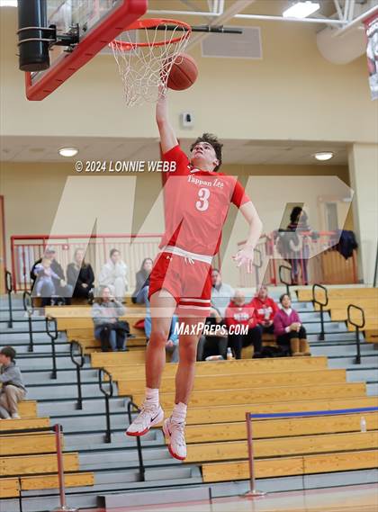 Thumbnail 1 in Tappan Zee vs Somers (3rd Annual Dom Narcisco Memorial Foundation Invitational) photogallery.