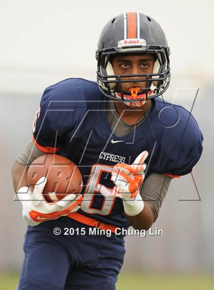 Thumbnail 2 in JV: Tustin @ Cypress photogallery.