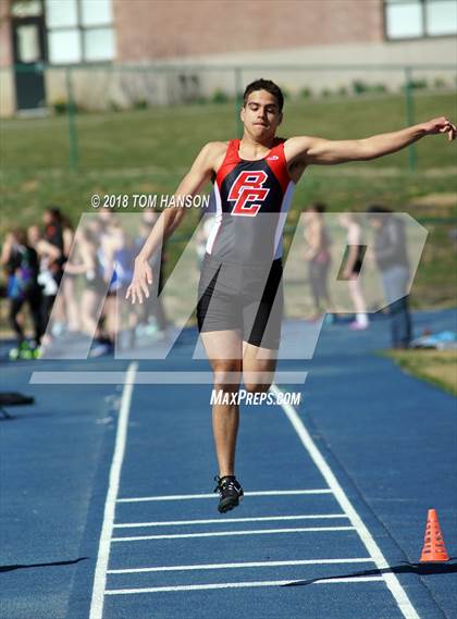 Thumbnail 3 in Bulldog Invitational photogallery.