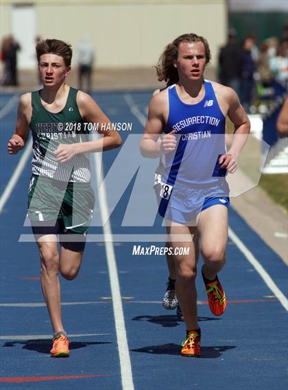 Thumbnail 2 in Bulldog Invitational photogallery.