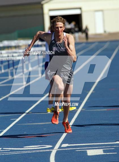 Thumbnail 2 in Bulldog Invitational photogallery.