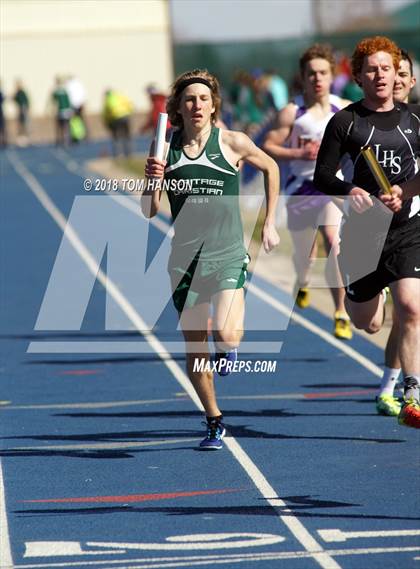 Thumbnail 2 in Bulldog Invitational photogallery.