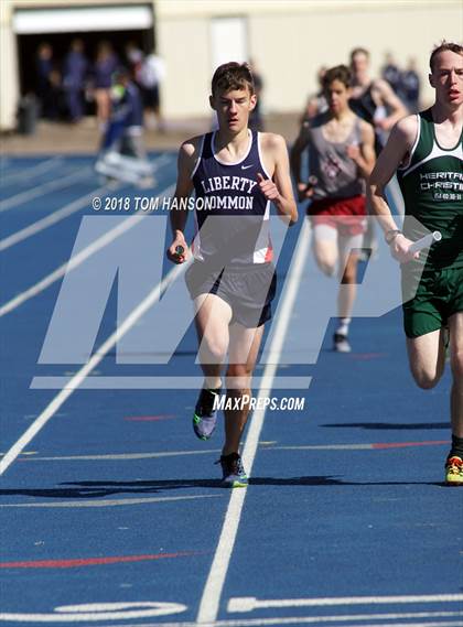 Thumbnail 2 in Bulldog Invitational photogallery.