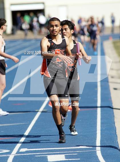 Thumbnail 1 in Bulldog Invitational photogallery.