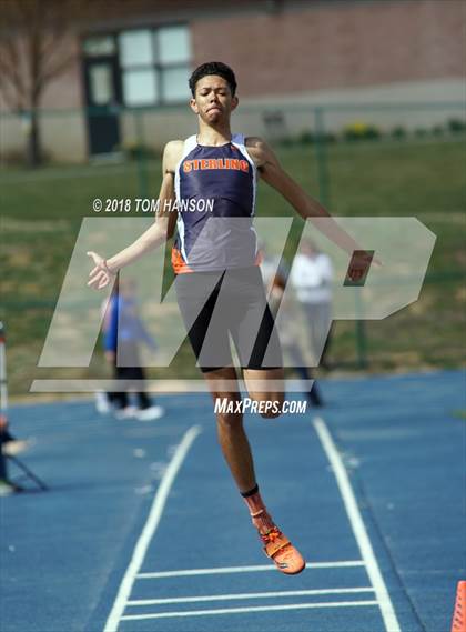 Thumbnail 3 in Bulldog Invitational photogallery.