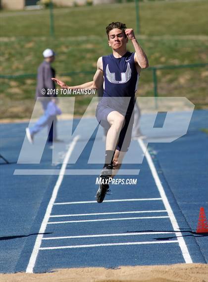 Thumbnail 3 in Bulldog Invitational photogallery.