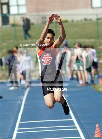 Thumbnail 3 in Bulldog Invitational photogallery.