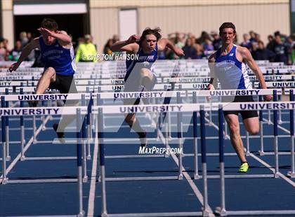 Thumbnail 3 in Bulldog Invitational photogallery.