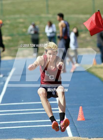 Thumbnail 2 in Bulldog Invitational photogallery.