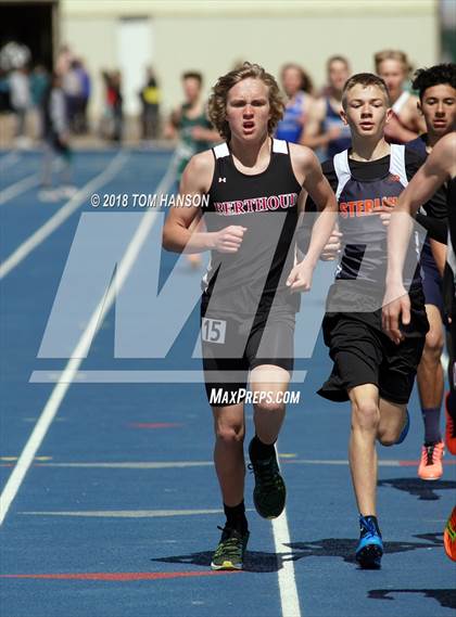 Thumbnail 3 in Bulldog Invitational photogallery.