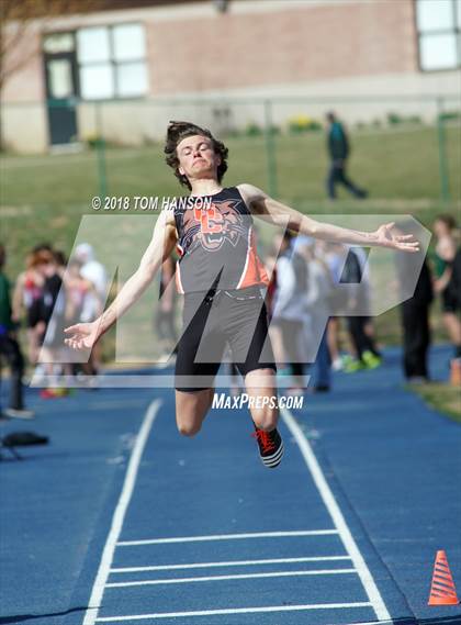 Thumbnail 2 in Bulldog Invitational photogallery.