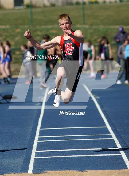 Thumbnail 3 in Bulldog Invitational photogallery.