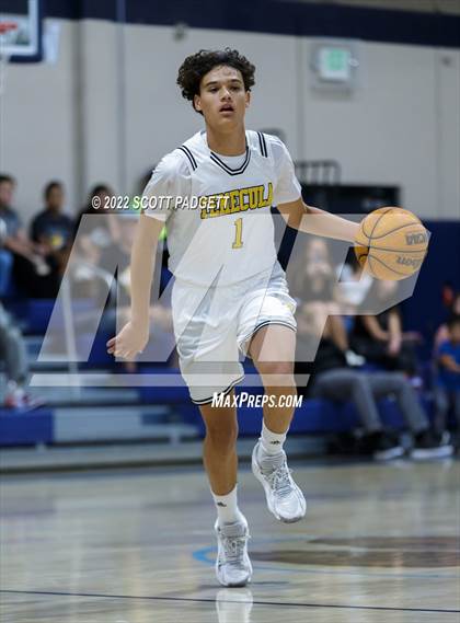 Thumbnail 2 in Murrieta Mesa vs. Temecula Valley (Linfield Christian Caged Classic) photogallery.