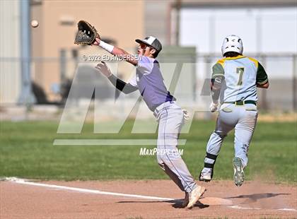 Thumbnail 2 in Battle Mountain @ Yerington (Game 1) photogallery.