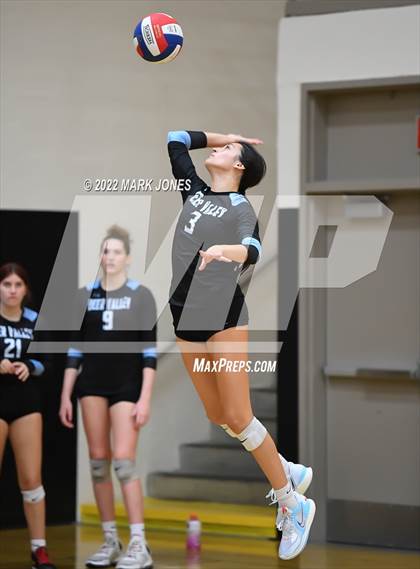 Thumbnail 1 in Cactus Shadows vs  Deer Valley (Goldwater Festival - Gold Division - Championship) photogallery.