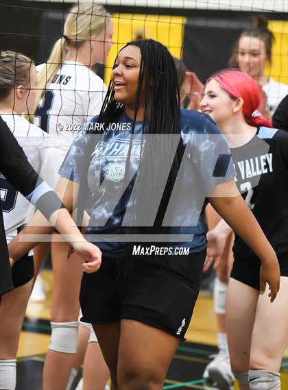 Thumbnail 3 in Cactus Shadows vs  Deer Valley (Goldwater Festival - Gold Division - Championship) photogallery.