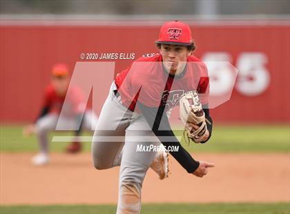 Thumbnail 1 in Lorena vs. West (Scrimmage) photogallery.