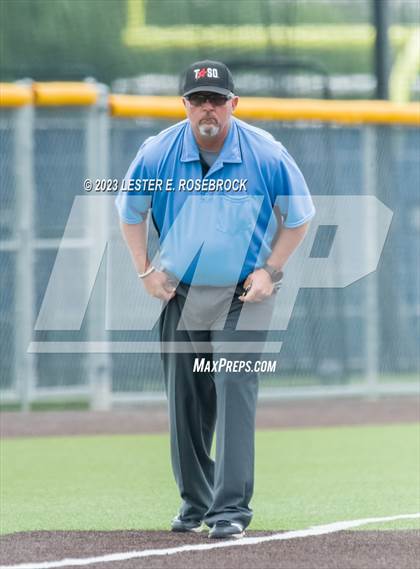Thumbnail 1 in Alexander @ Pharr-San Juan-Alamo (UIL 6A Area Playoffs) photogallery.