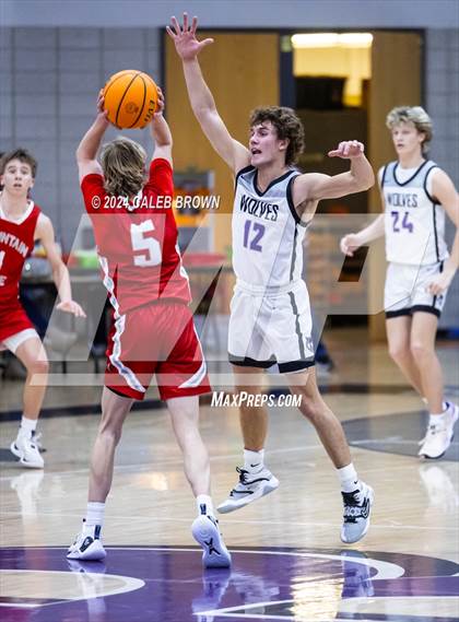 Thumbnail 1 in Mountain Ridge @ Riverton photogallery.