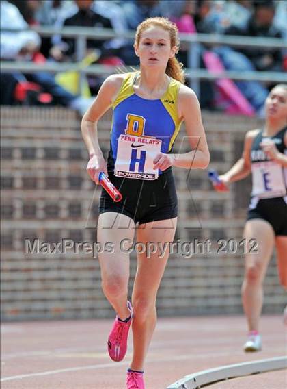 Thumbnail 2 in Penn Relays (4x800 Final) photogallery.