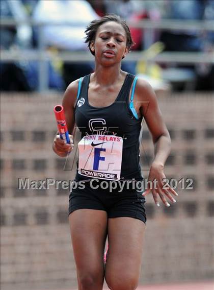 Thumbnail 2 in Penn Relays (4x800 Final) photogallery.