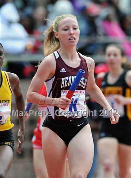 Thumbnail 3 in Penn Relays (4x800 Final) photogallery.