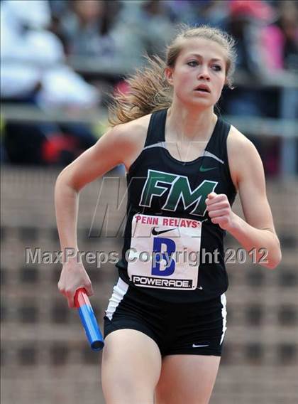Thumbnail 2 in Penn Relays (4x800 Final) photogallery.
