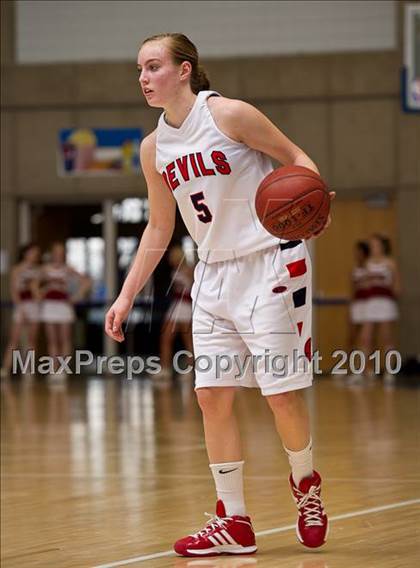 Thumbnail 2 in Springville vs Mountain View (Utah 4A Quarterfinal) photogallery.