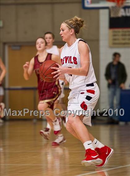 Thumbnail 1 in Springville vs Mountain View (Utah 4A Quarterfinal) photogallery.