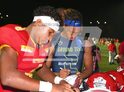 Thumbnail 2 in Cathedral Catholic vs. Serra Gardena (Honor Bowl) photogallery.