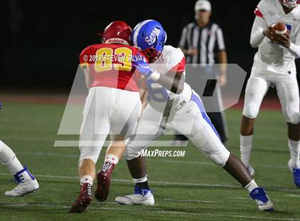 Thumbnail 3 in Cathedral Catholic vs. Serra Gardena (Honor Bowl) photogallery.