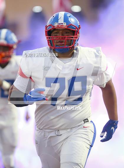 Thumbnail 2 in Cathedral Catholic vs. Serra Gardena (Honor Bowl) photogallery.