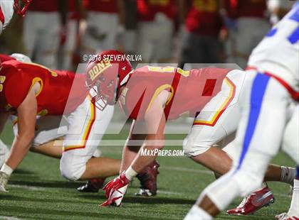 Thumbnail 2 in Cathedral Catholic vs. Serra Gardena (Honor Bowl) photogallery.