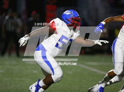 Thumbnail 2 in Cathedral Catholic vs. Serra Gardena (Honor Bowl) photogallery.
