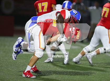 Thumbnail 3 in Cathedral Catholic vs. Serra Gardena (Honor Bowl) photogallery.