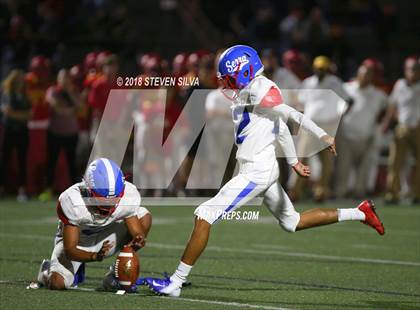 Thumbnail 1 in Cathedral Catholic vs. Serra Gardena (Honor Bowl) photogallery.