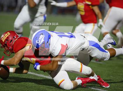 Thumbnail 3 in Cathedral Catholic vs. Serra Gardena (Honor Bowl) photogallery.