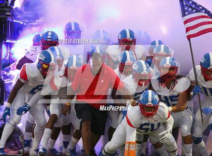 Thumbnail 2 in Cathedral Catholic vs. Serra Gardena (Honor Bowl) photogallery.