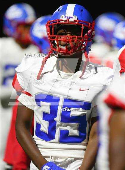 Thumbnail 2 in Cathedral Catholic vs. Serra Gardena (Honor Bowl) photogallery.