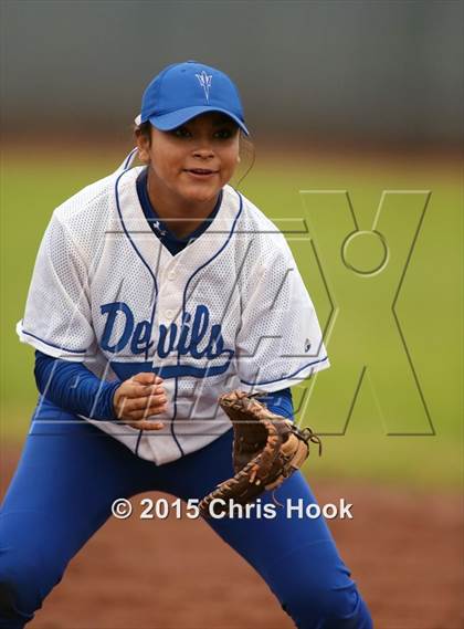 Thumbnail 3 in Empire v Sunnyside (Tucson Badger Invitational) photogallery.