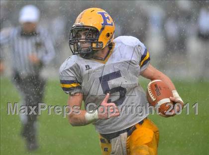 Thumbnail 2 in Madison vs. Escalon (CIF State D3 Final) photogallery.