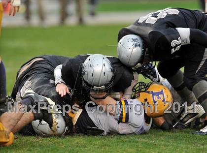 Thumbnail 3 in Madison vs. Escalon (CIF State D3 Final) photogallery.