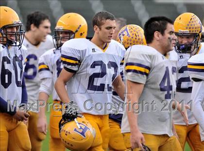 Thumbnail 3 in Madison vs. Escalon (CIF State D3 Final) photogallery.