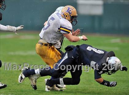 Thumbnail 2 in Madison vs. Escalon (CIF State D3 Final) photogallery.