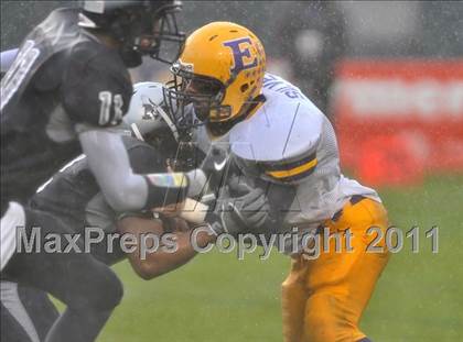 Thumbnail 2 in Madison vs. Escalon (CIF State D3 Final) photogallery.
