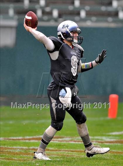 Thumbnail 2 in Madison vs. Escalon (CIF State D3 Final) photogallery.