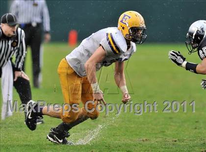 Thumbnail 3 in Madison vs. Escalon (CIF State D3 Final) photogallery.